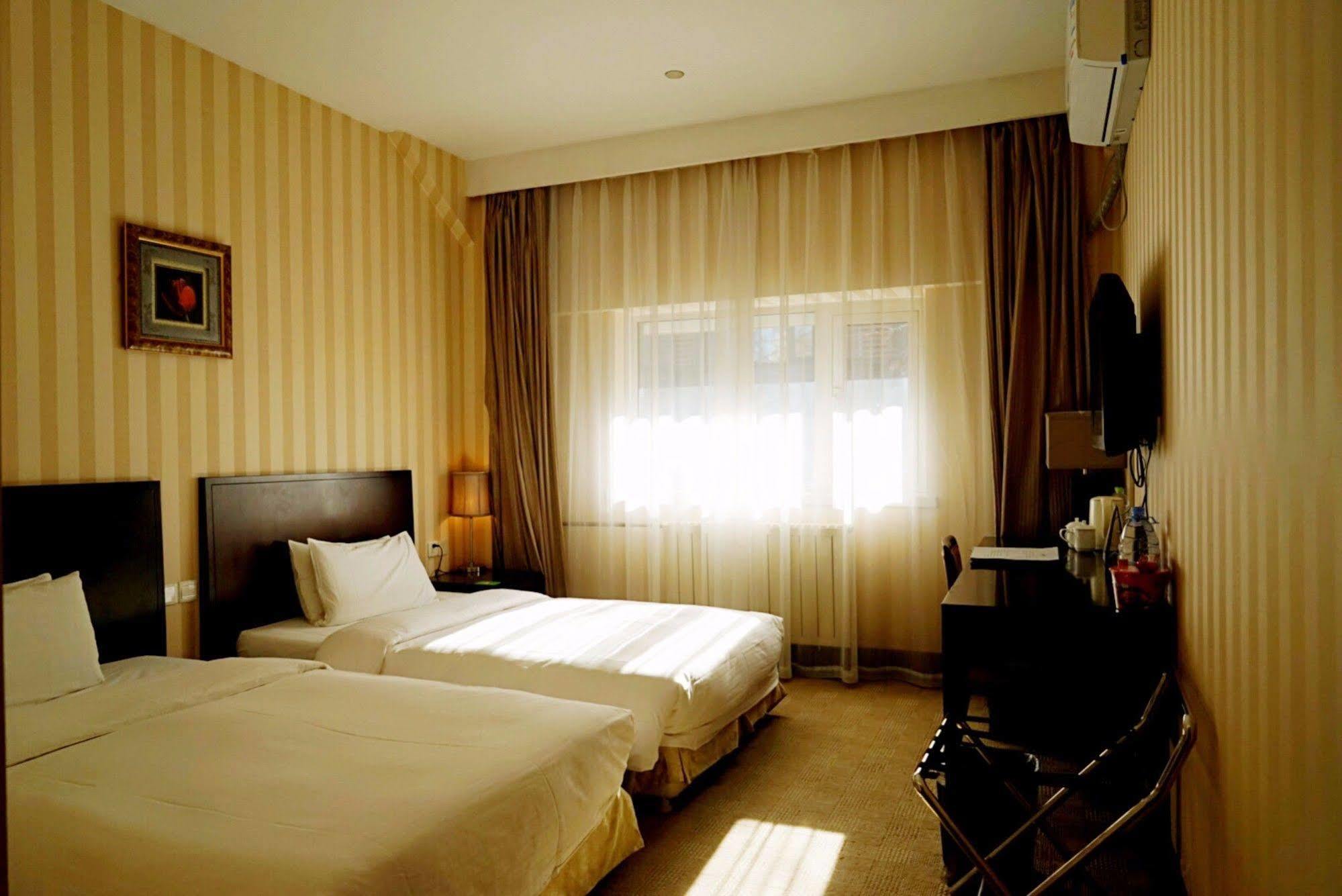 Days Inn Forbidden City Beijing Pequim Exterior foto